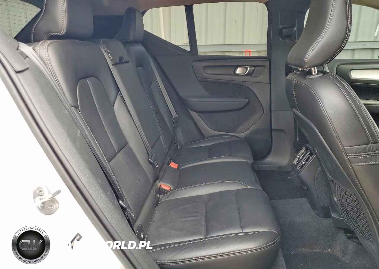 2022 Volvo Xc40 T4 Momentum VIN:YV4AC2HKXN2779901 - 10