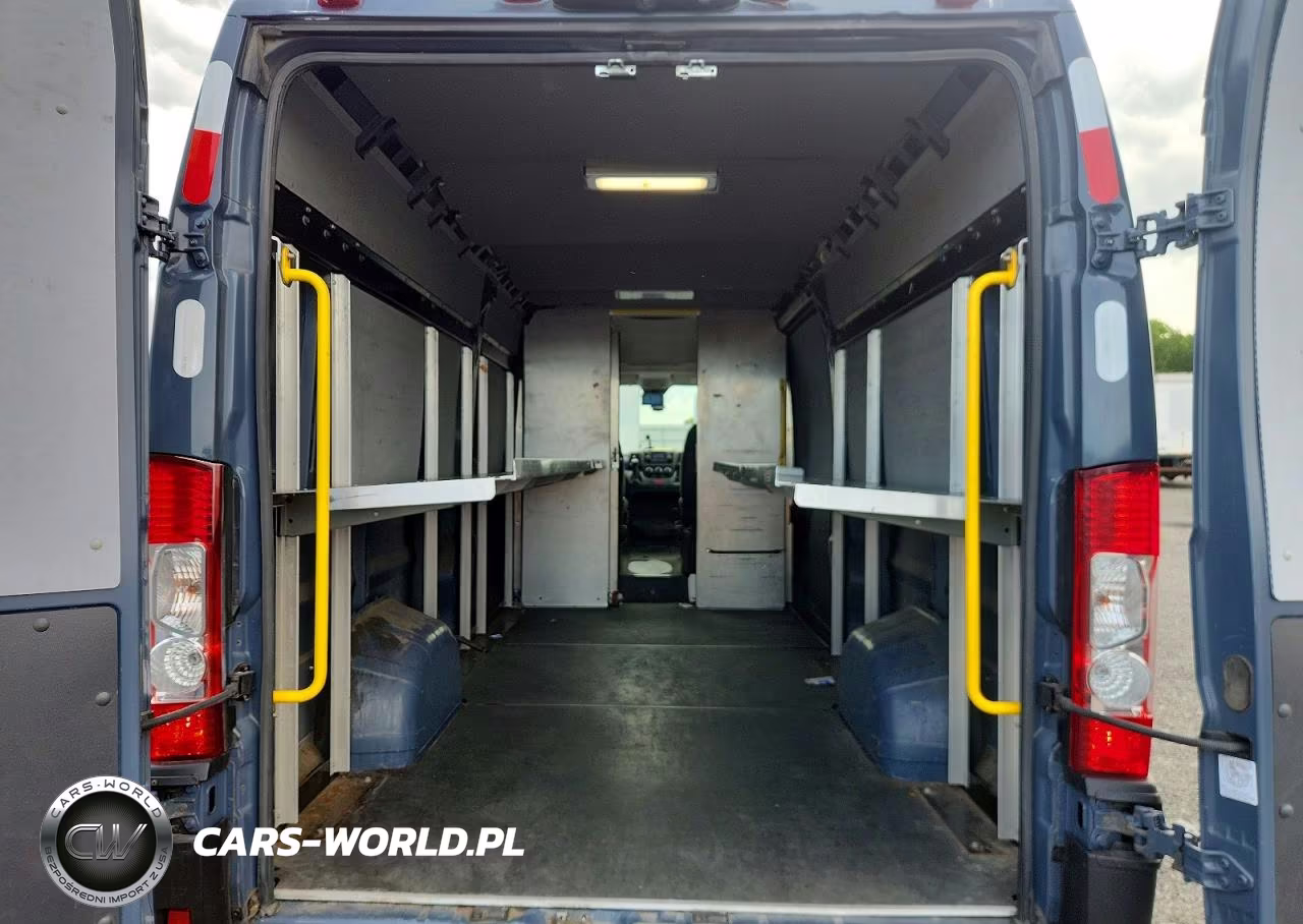 2020 Ram Promaster 3500 Delivery Van VIN:3C6URVJG5LE140743 - 10
