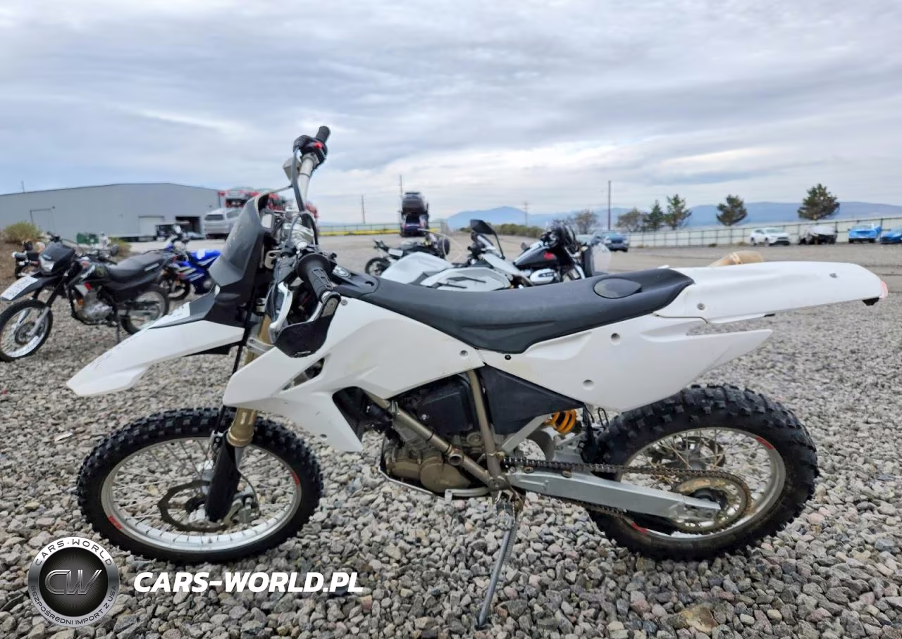 2010 BMW G450 X VIN:WB1014500AZV04068 - 3