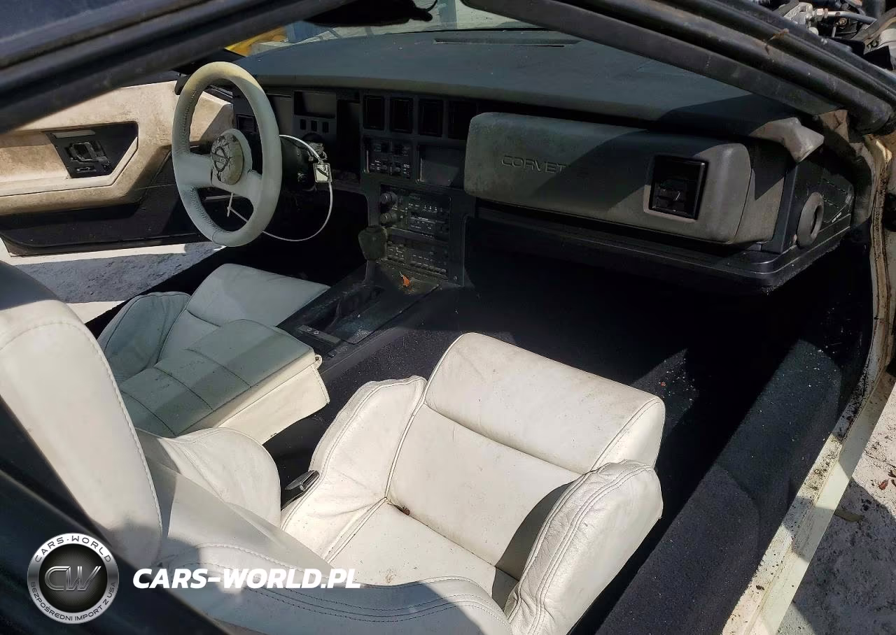 1988 Chevrolet Corvette VIN:1G1YY2188J5114272 - 8