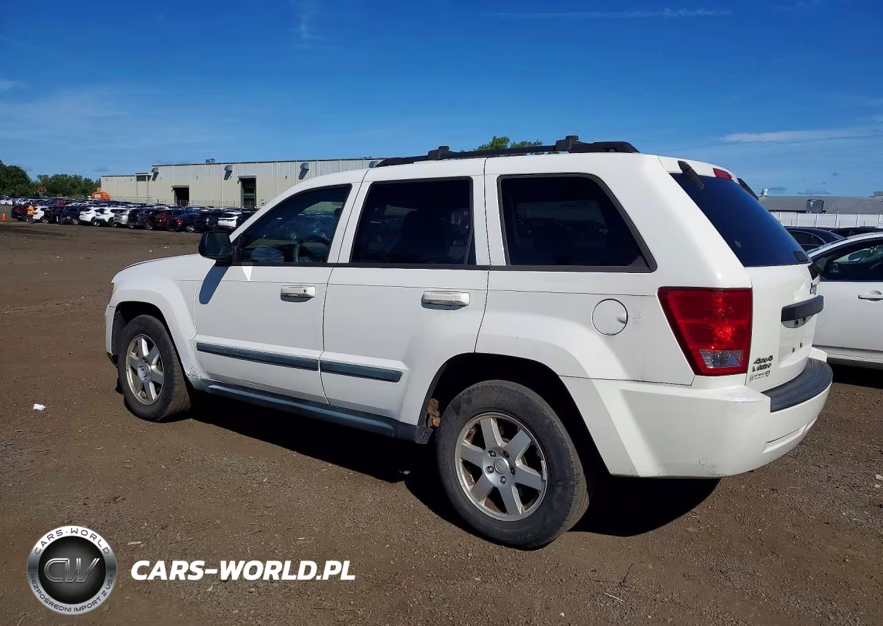 2008 Jeep Grand Cherokee Laredo VIN:1J8GR48K28C158893 - 2