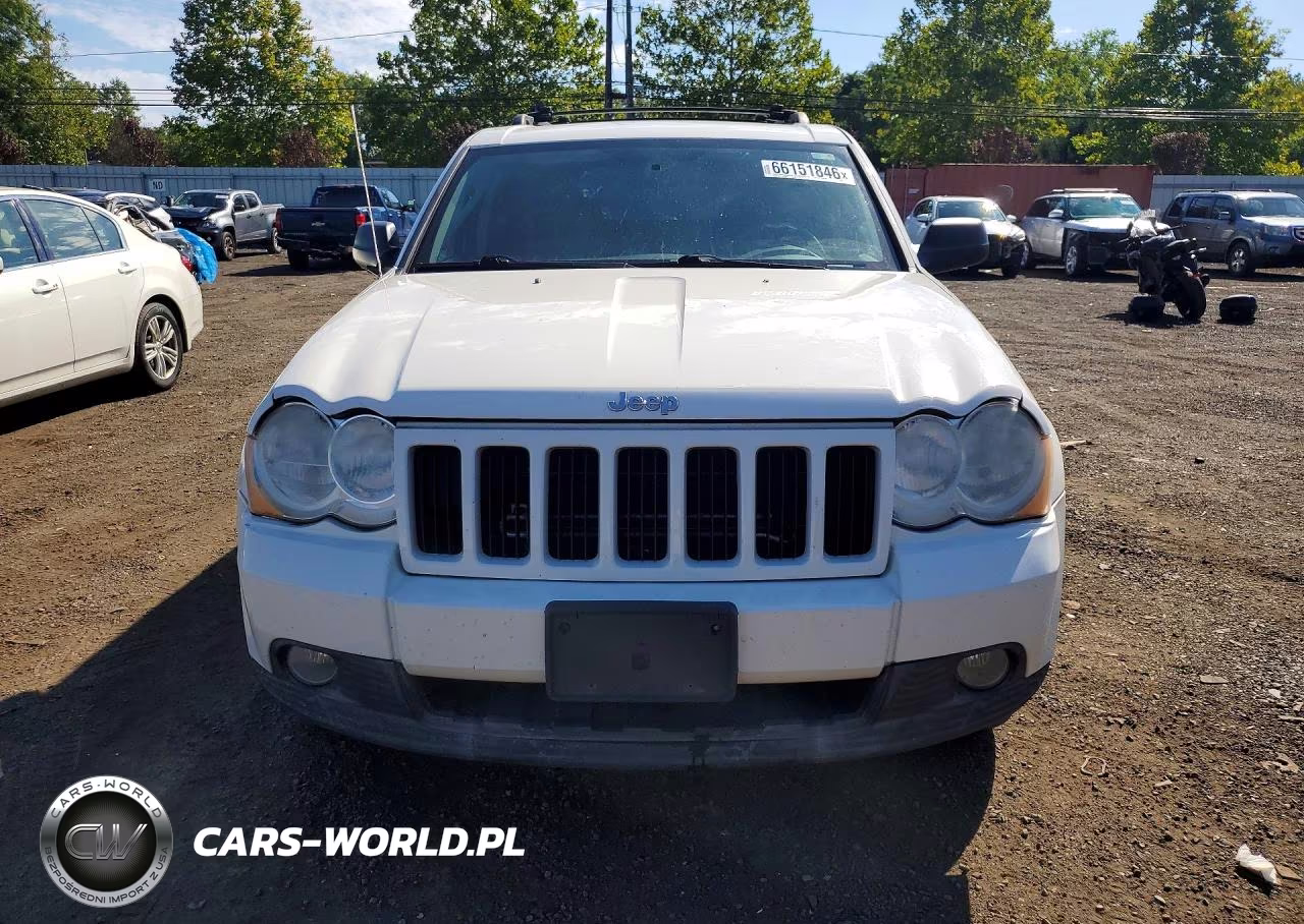 2008 Jeep Grand Cherokee Laredo VIN:1J8GR48K28C158893 - 5