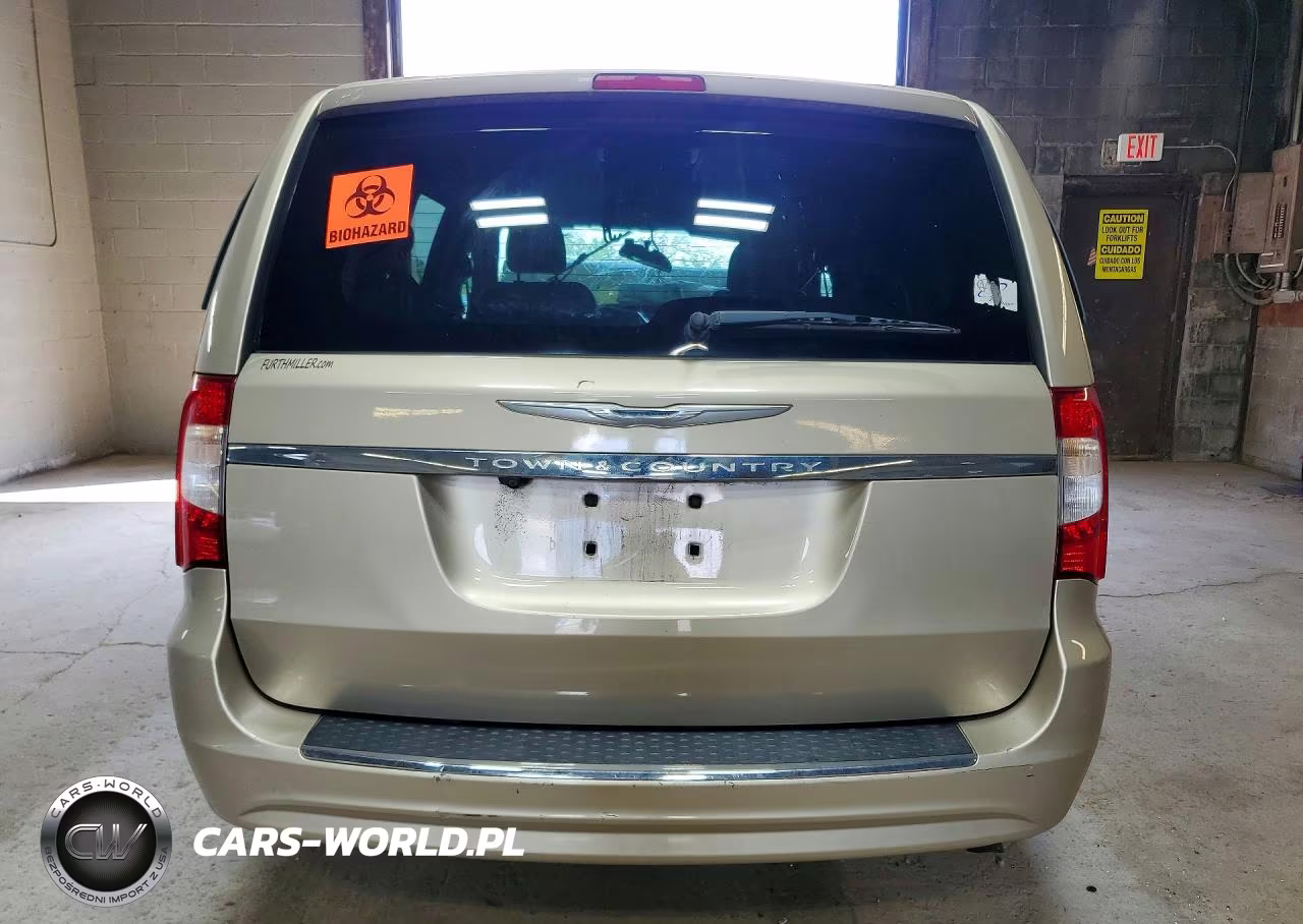 2014 Chrysler Town & Country Touring VIN:2C4RC1BG1ER143616 - 6