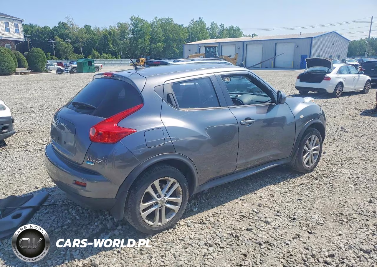 2014 Nissan Juke Sl VIN:JN8AF5MV2ET360385 - 3