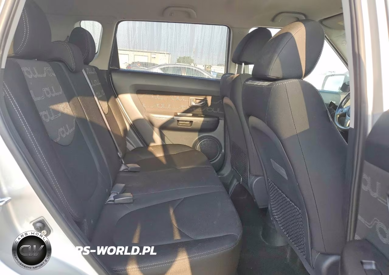 2013 Kia Soul + VIN:KNDJT2A62D7488911 - 10