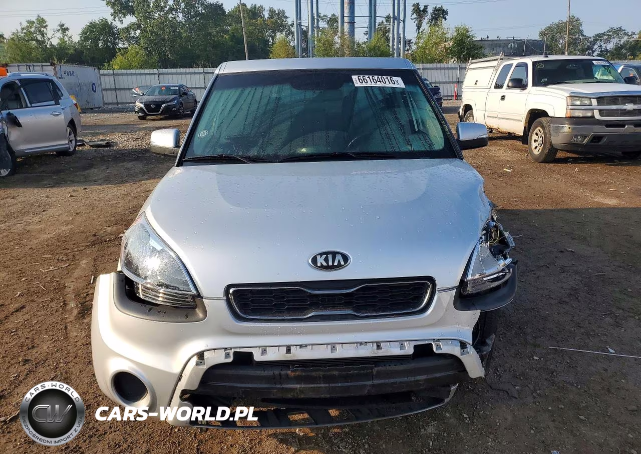 2013 Kia Soul + VIN:KNDJT2A62D7488911 - 5