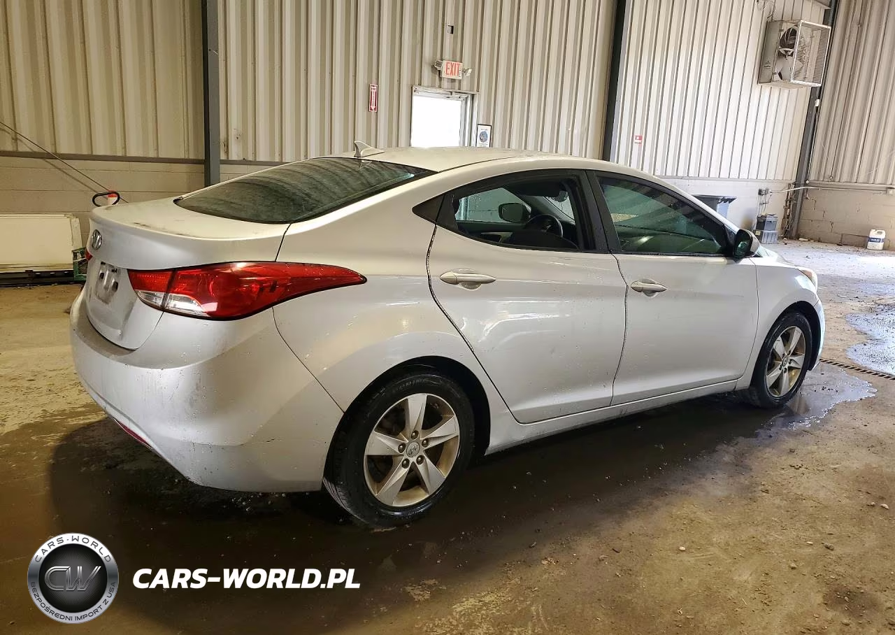 2012 Hyundai Elantra Gls VIN:KMHDH4AE9CU477000 - 3