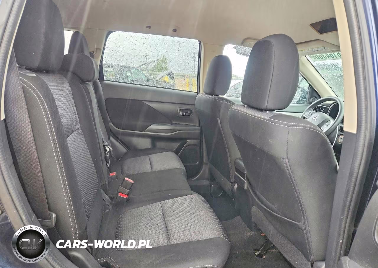2018 Mitsubishi Outlander Se VIN:JA4AZ3A3XJJ003031 - 11