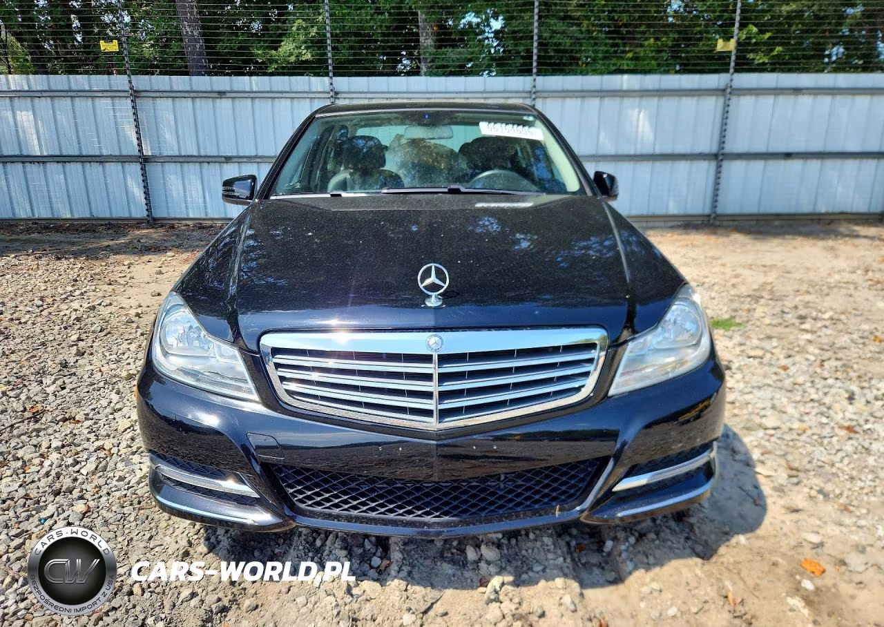 2014 Mercedes-Benz C 300 4Matic VIN:WDDGF8AB8ER325032 - 5
