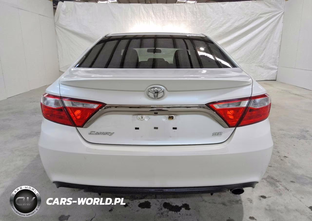 2017 Toyota Camry Se VIN:4T1BF1FK6HU370049 - 6
