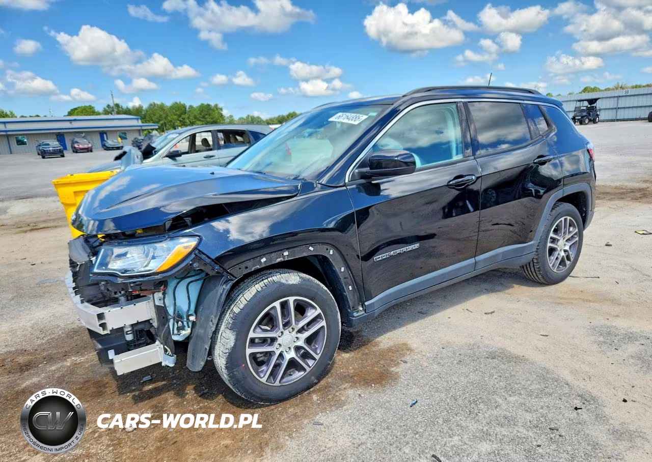 2019 Jeep Compass Latitude VIN:3C4NJCBB5KT832295 - 1
