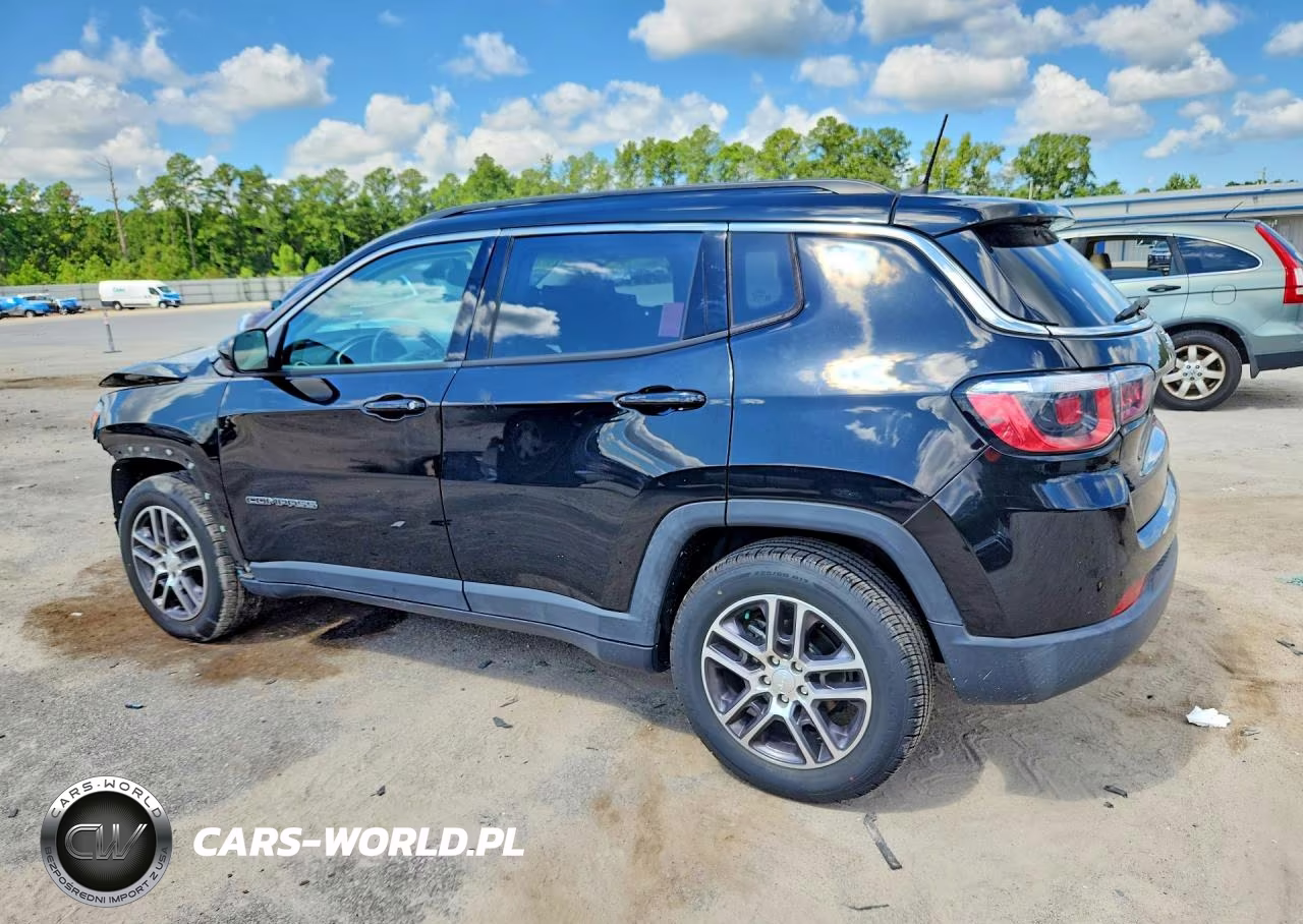 2019 Jeep Compass Latitude VIN:3C4NJCBB5KT832295 - 2