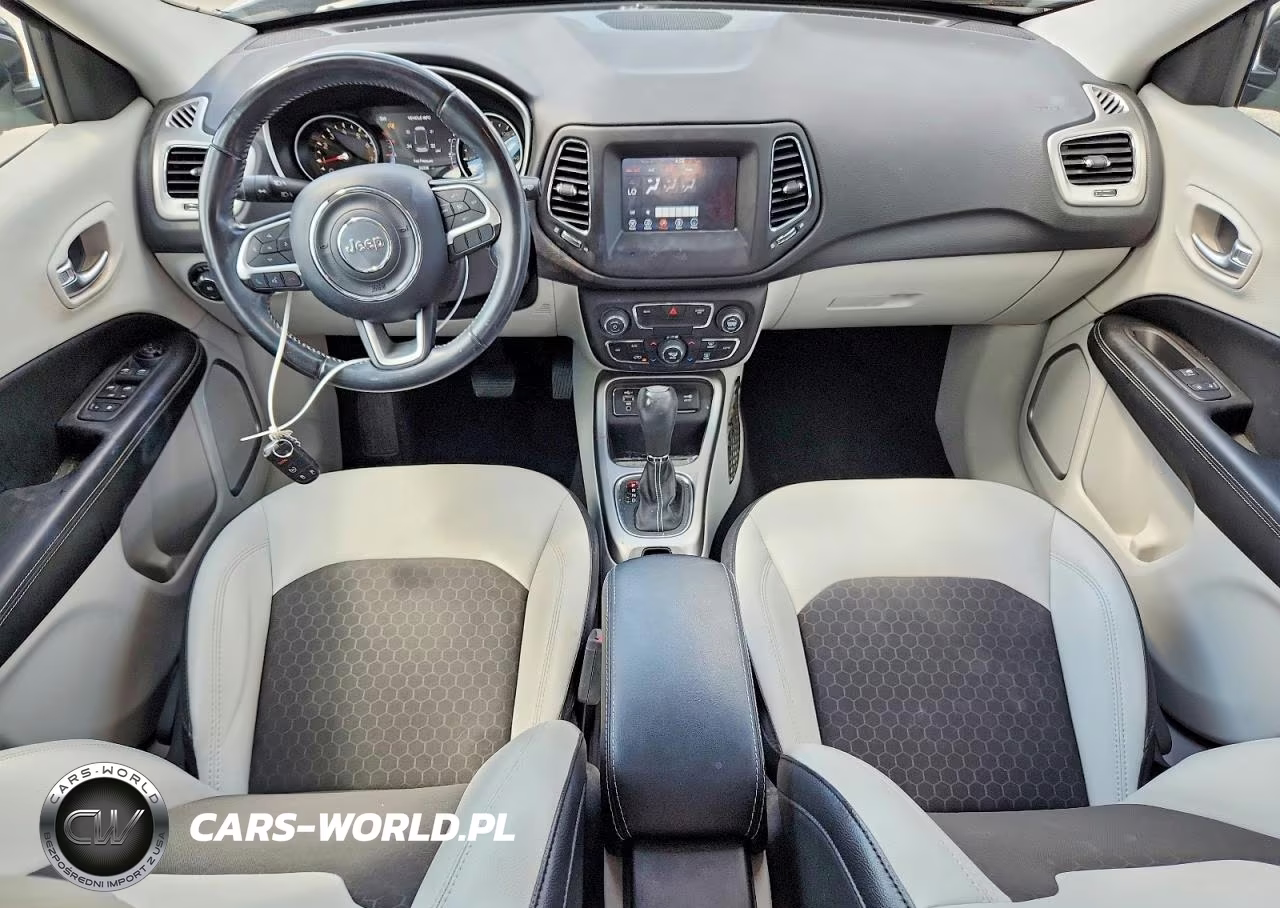 2019 Jeep Compass Latitude VIN:3C4NJCBB5KT832295 - 8