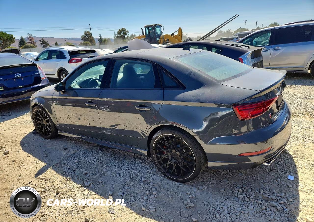 2017 Audi S3 Premium Plus VIN:WAUB1GFF3H1037010 - 2