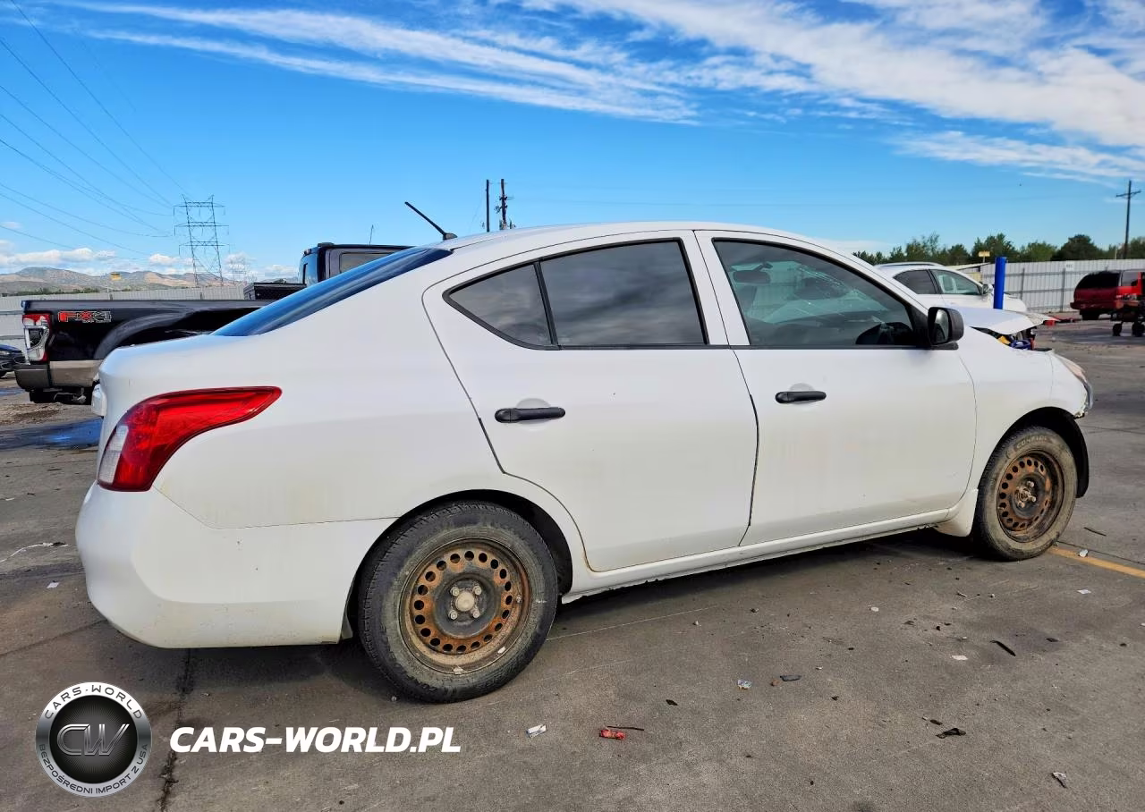 2015 Nissan Versa 1.6 S VIN:3N1CN7AP3FL891399 - 3