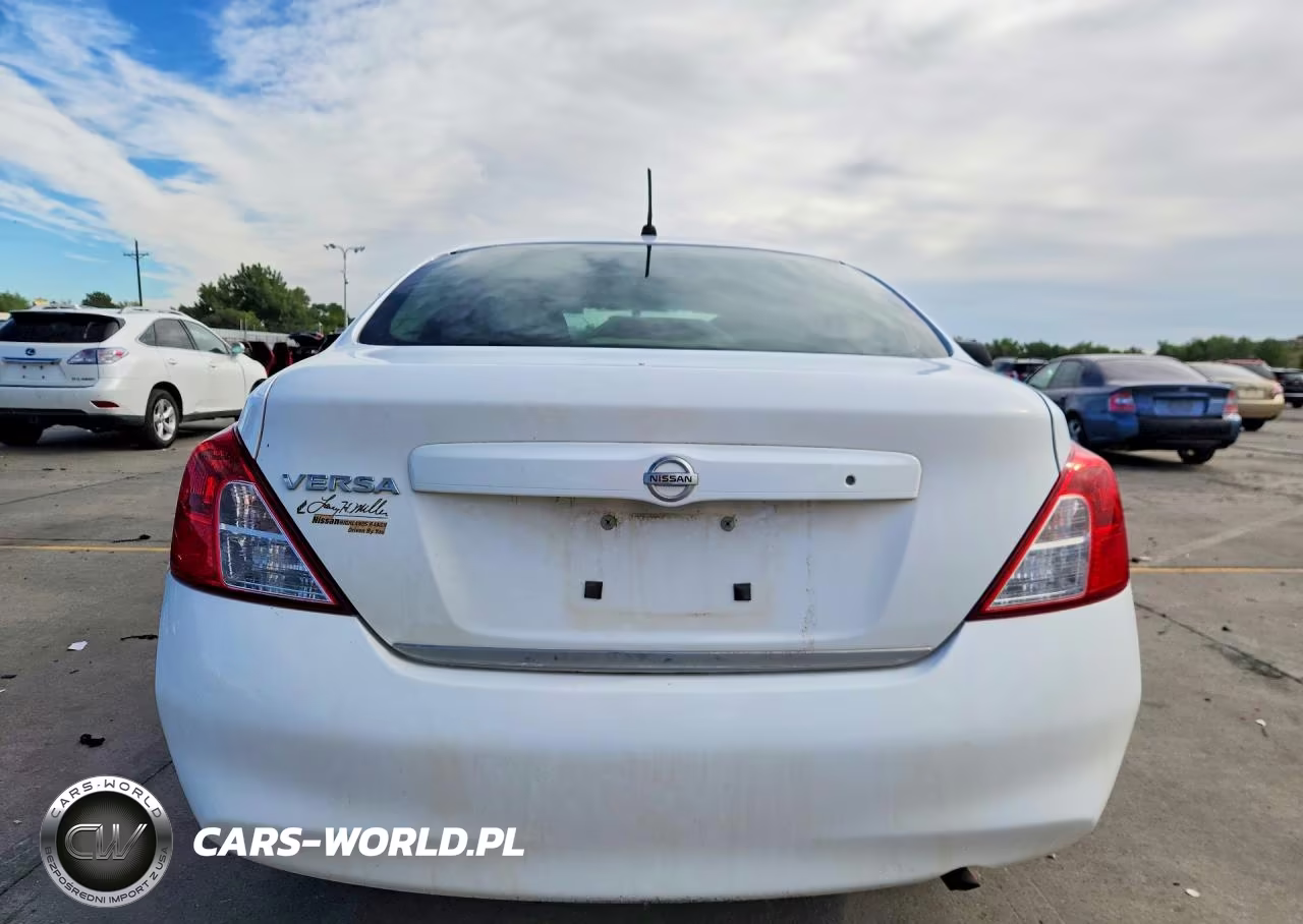 2015 Nissan Versa 1.6 S VIN:3N1CN7AP3FL891399 - 6