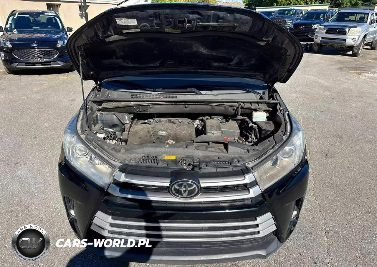 2019 Toyota Highlander Xle VIN:5TDJZRFHXKS606062 - 5