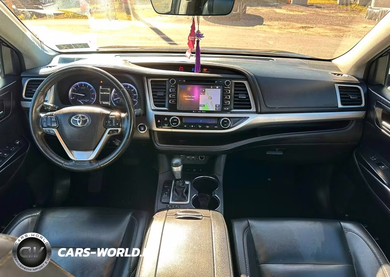 2019 Toyota Highlander Xle VIN:5TDJZRFHXKS606062 - 8