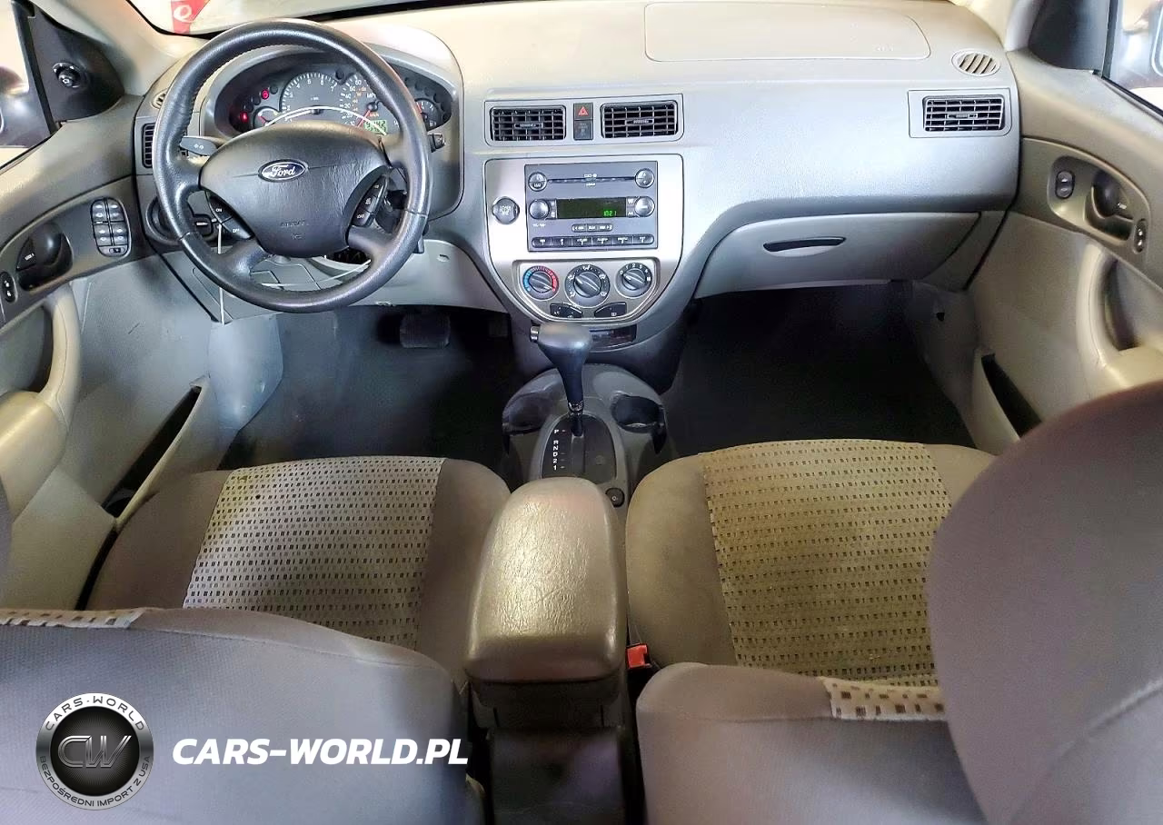 2005 Ford Focus Zx4 VIN:1FAHP34N55W254030 - 8