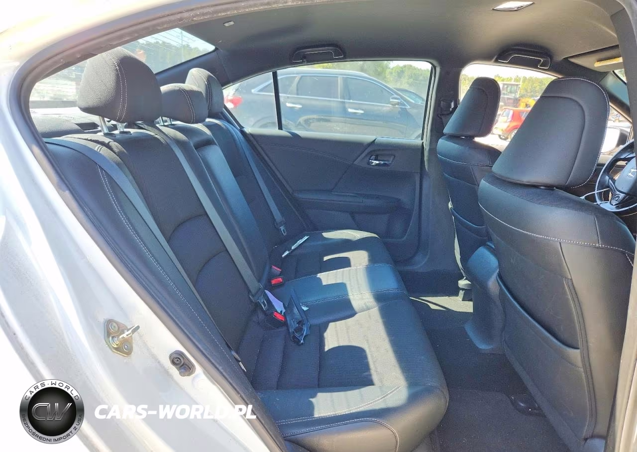 2016 Honda Accord Sport VIN:1HGCR2F59GA085878 - 10