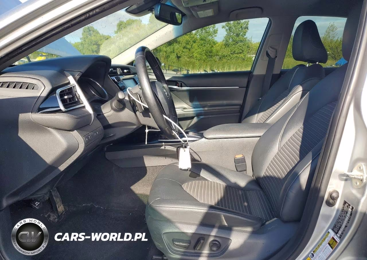 2018 Toyota Camry Se VIN:4T1B11HK8JU073284 - 7