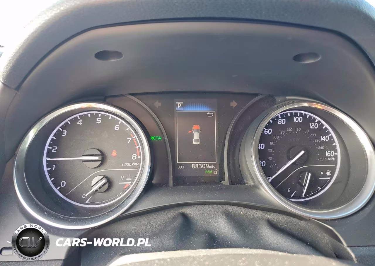 2018 Toyota Camry Se VIN:4T1B11HK8JU073284 - 9
