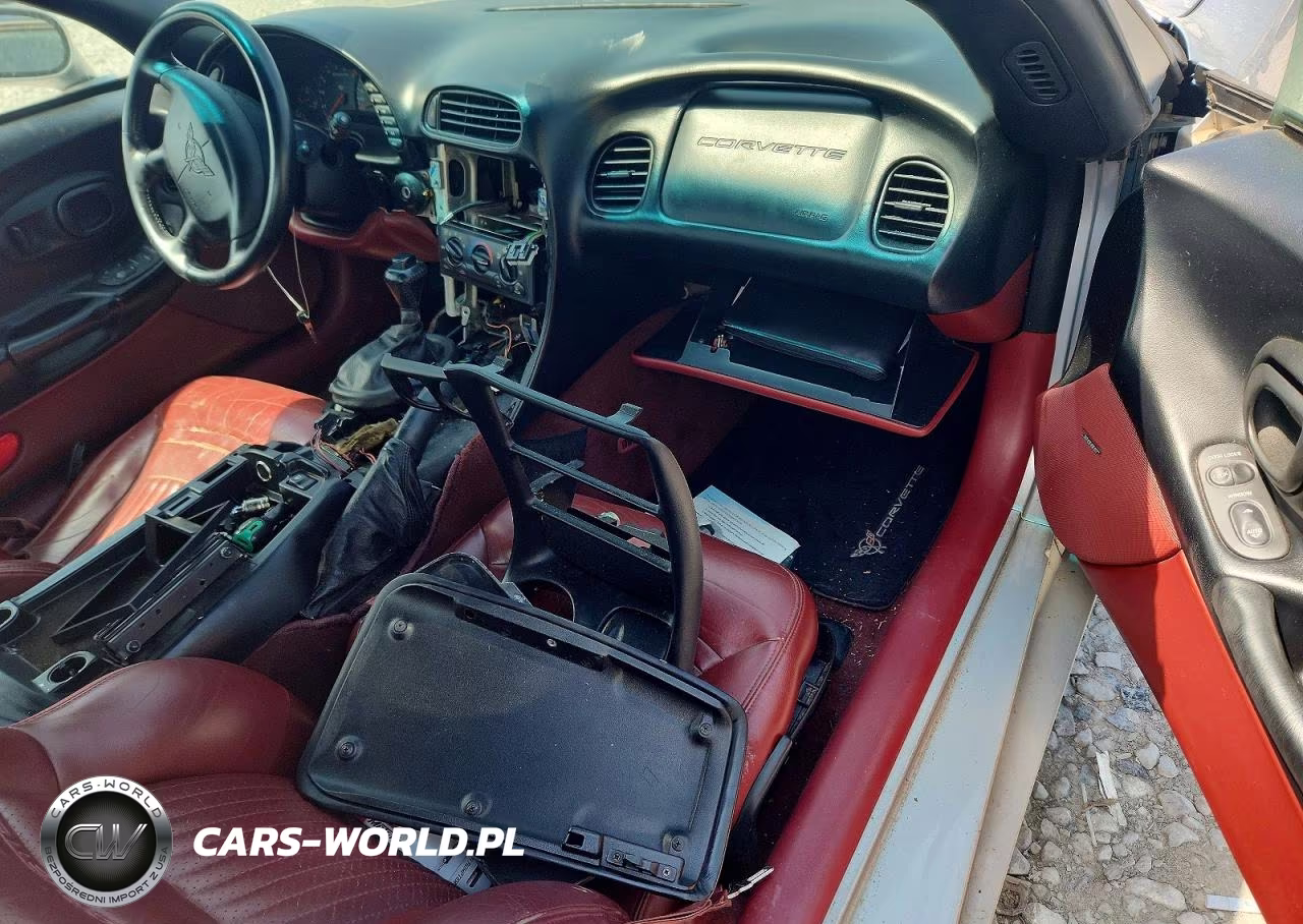 1998 Chevrolet Corvette VIN:1G1YY22G3W5106139 - 8