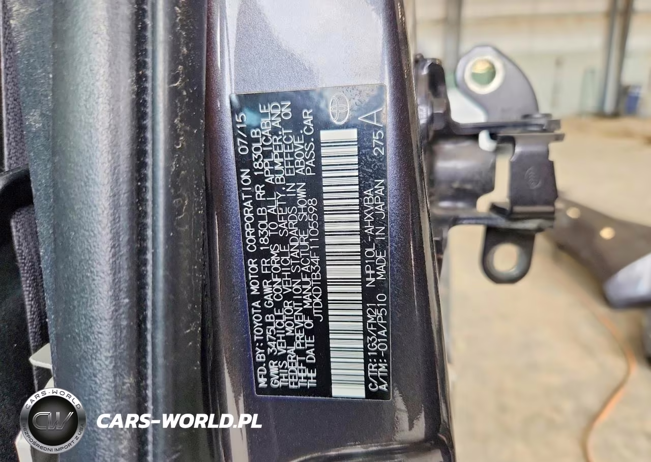 2015 Toyota Prius C Two VIN:JTDKDTB34F1105598 - 13