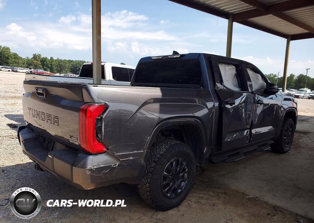2025 Toyota Tundra Sr VIN:5TFKB5DB0SX323308 - 3