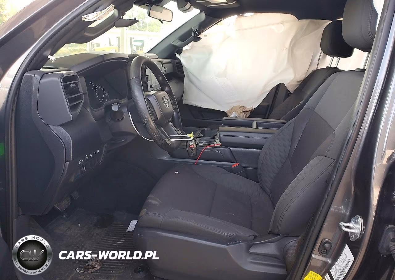 2025 Toyota Tundra Sr VIN:5TFKB5DB0SX323308 - 7
