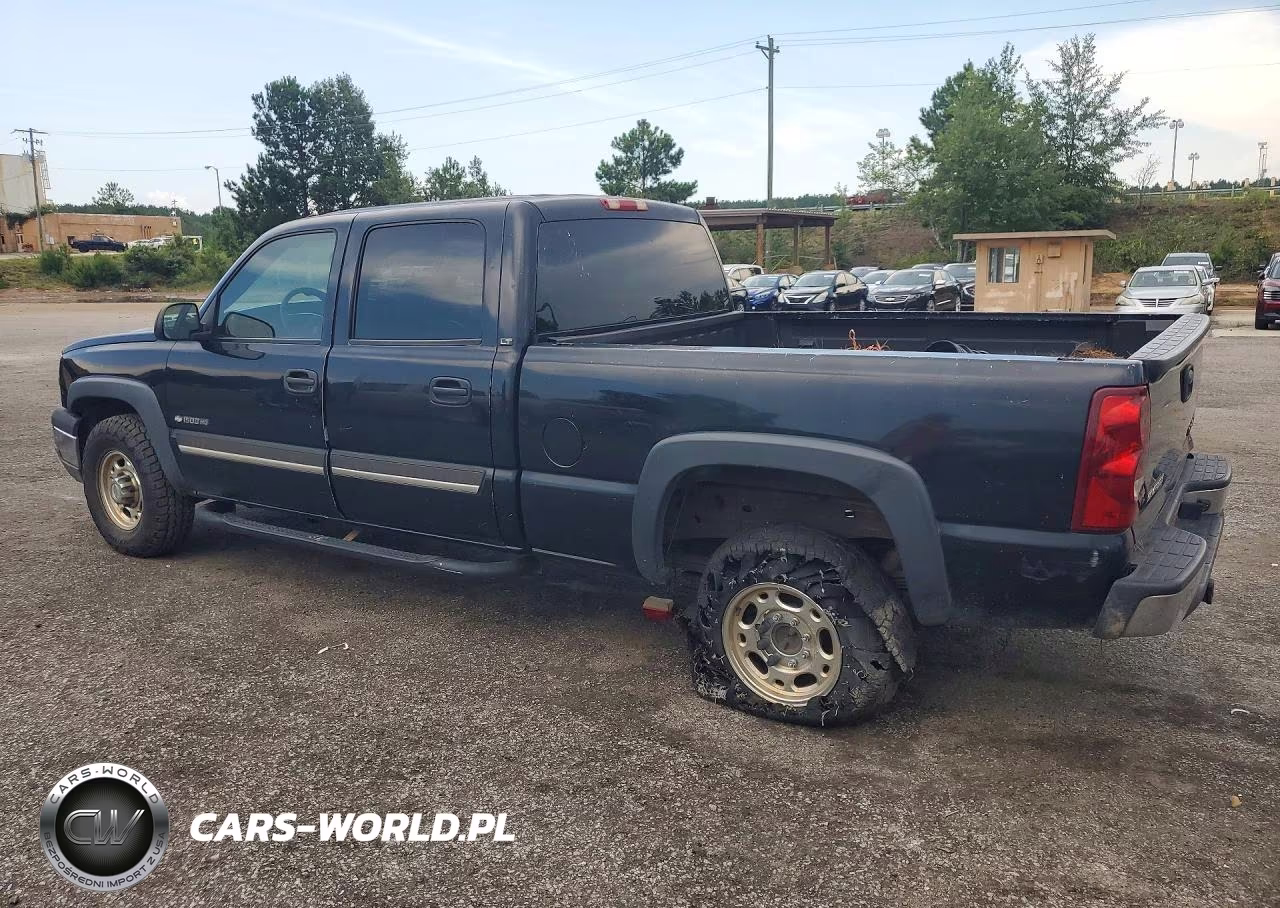 2003 Chevrolet Silverado C1500 Heavy Duty VIN:1GCGC13U23F181131 - 2