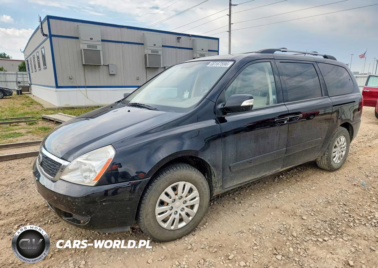 2012 Kia Sedona Lx