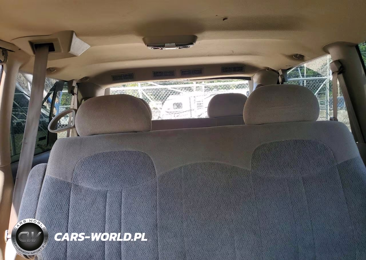1997 GMC Safari Xt VIN:1GKDM19W7VB503799 - 10