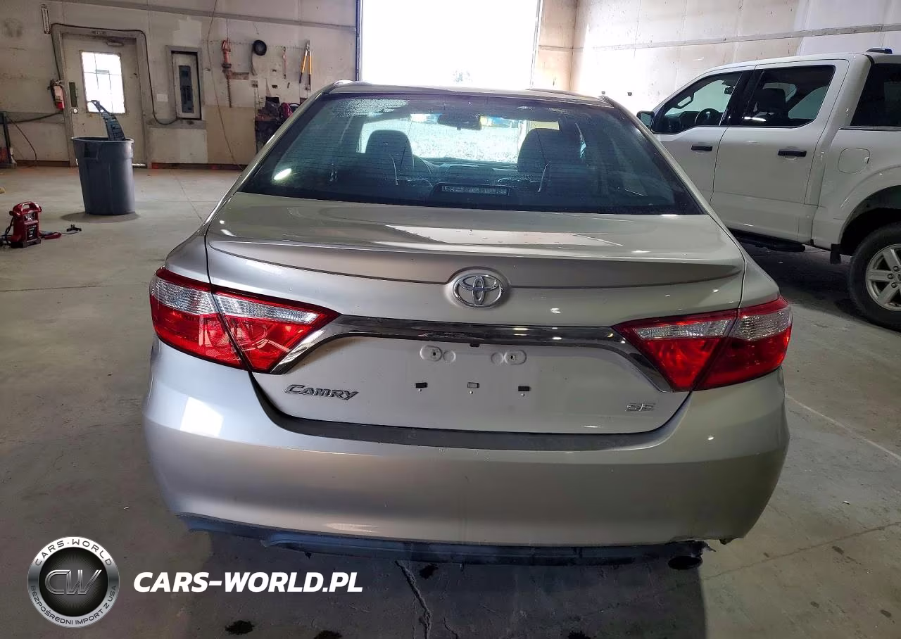 2017 Toyota Camry Se VIN:4T1BF1FK9HU768453 - 6