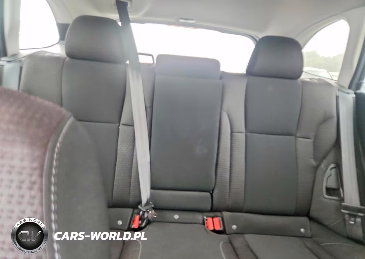 2020 Subaru Outback Premium VIN:4S4BTACC1L3139273 - 10
