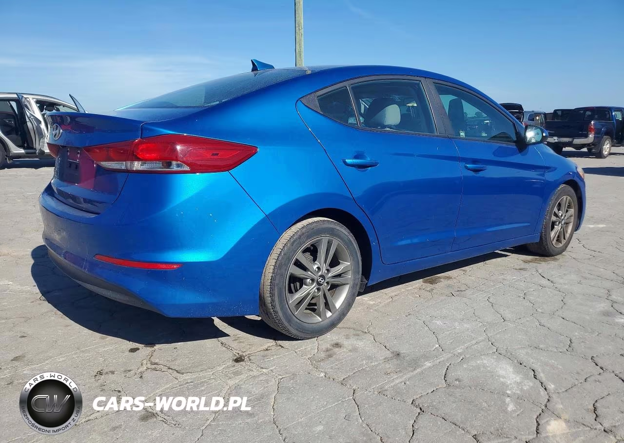 2017 Hyundai Elantra Se VIN:5NPD84LF4HH194547 - 3