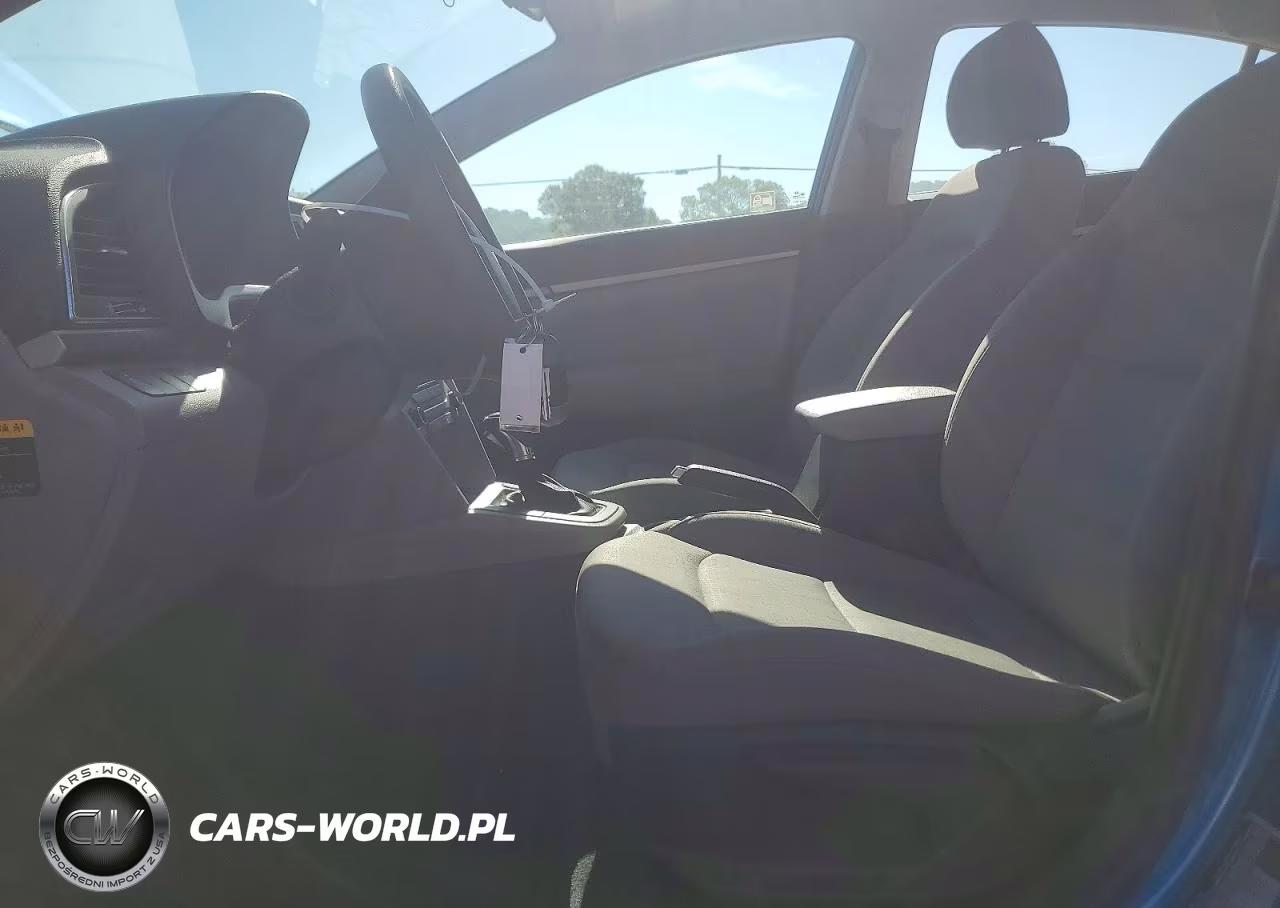 2017 Hyundai Elantra Se VIN:5NPD84LF4HH194547 - 7
