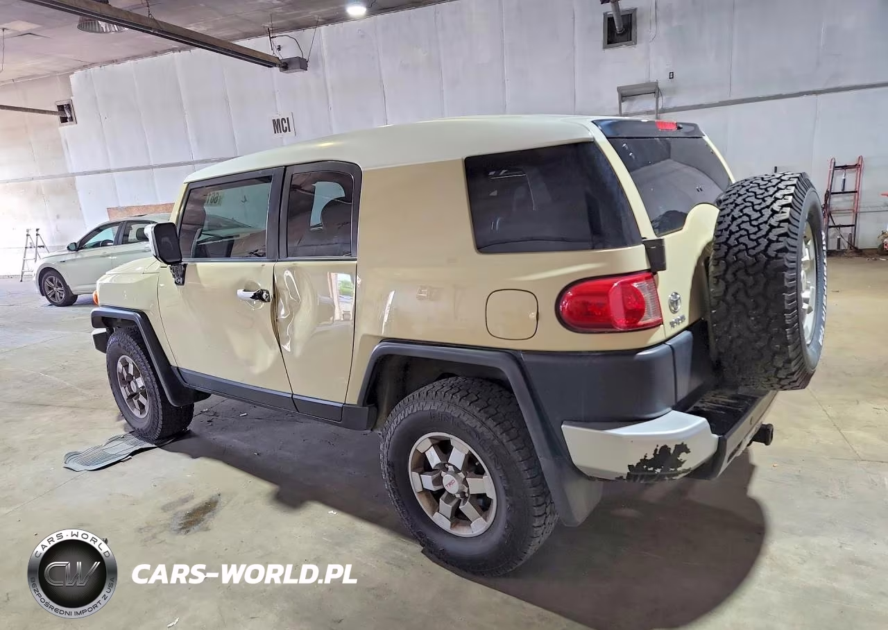 2008 Toyota Fj Cruiser Base VIN:JTEBU11F58K023985 - 2
