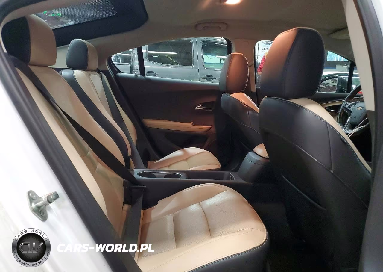 2012 Chev Volt VIN:1G1RB6E4XCU116215 - 10