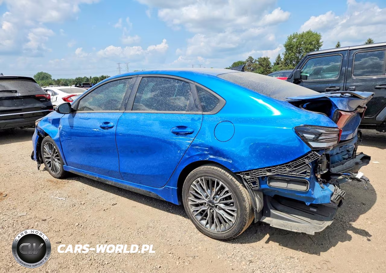 2023 Kia Forte Gt Line VIN:3KPF54AD1PE616098 - 2