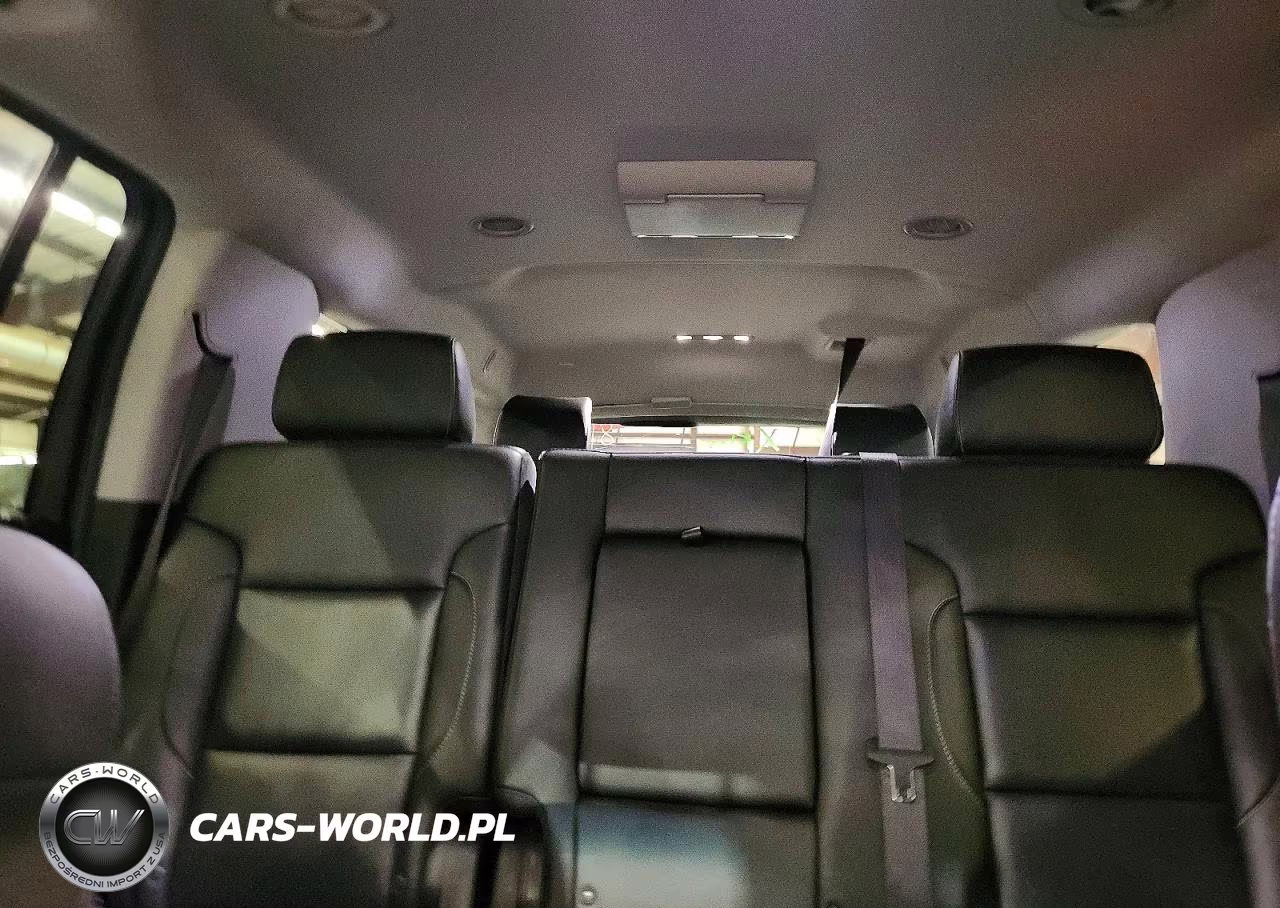 2019 Chev Suburban K VIN:1GNSKHKC4KR150174 - 10