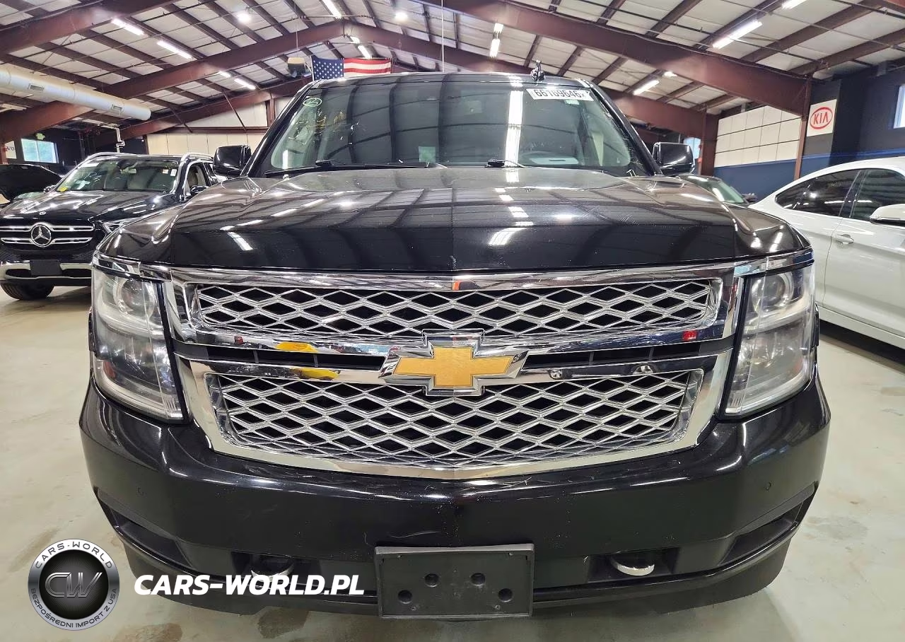 2019 Chev Suburban K VIN:1GNSKHKC4KR150174 - 5