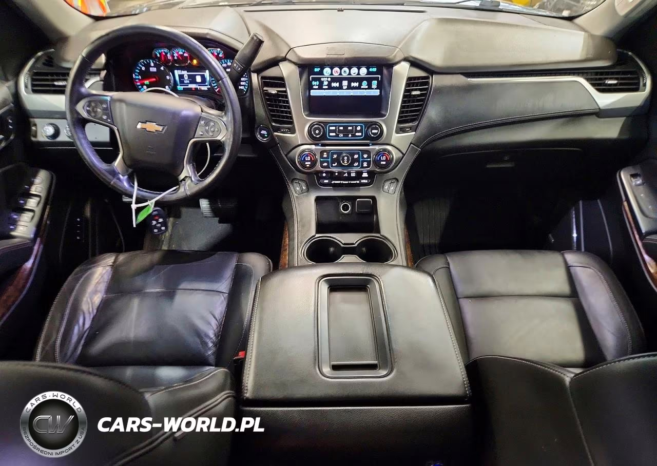 2019 Chev Suburban K VIN:1GNSKHKC4KR150174 - 8