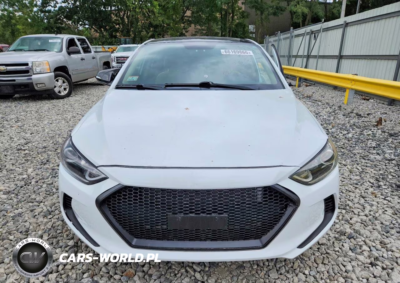 2018 Hyundai Elantra Sel VIN:5NPD84LF8JH344276 - 5