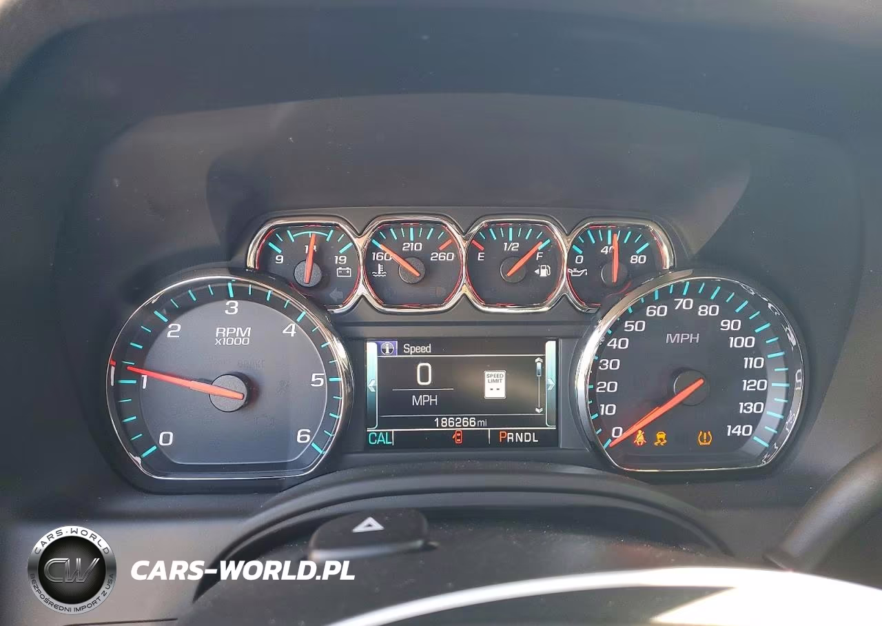 2020 Chevrolet Suburban K1500 Lt VIN:1GNSKHKCXLR177719 - 9