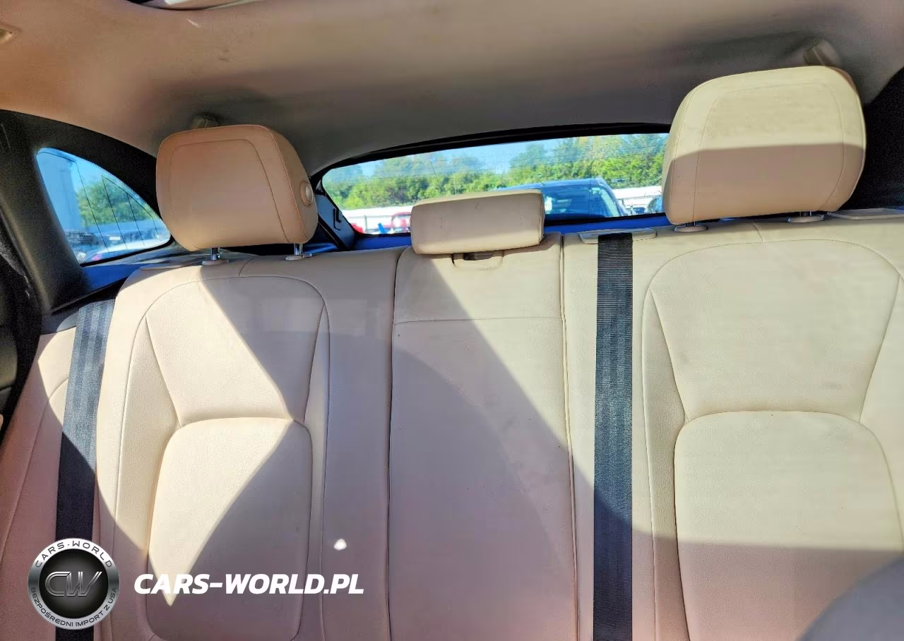 2017 Jaguar F-Pace Premium VIN:SADCJ2BV6HA499671 - 10