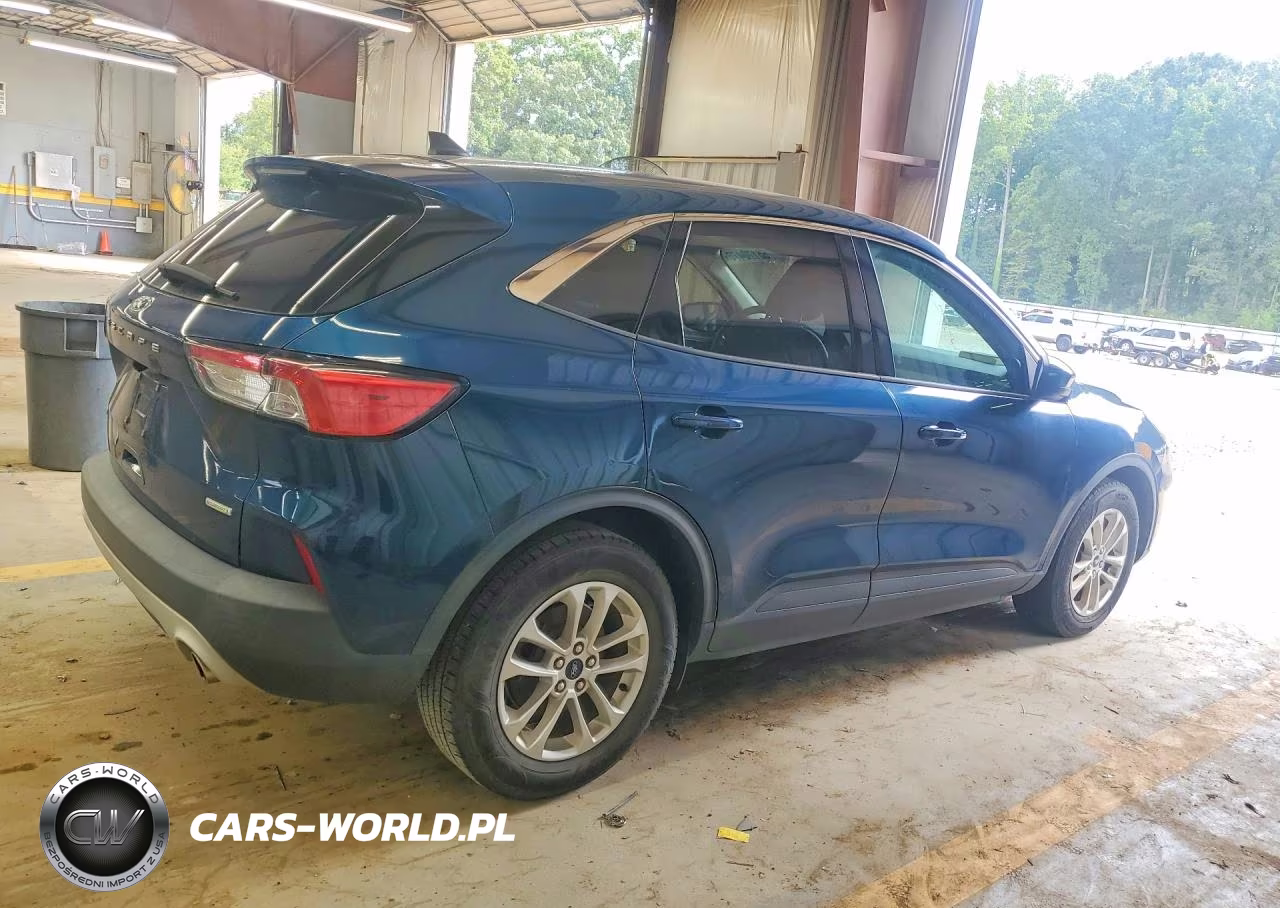 2020 Ford Escape Se VIN:1FMCU0G65LUA93456 - 3