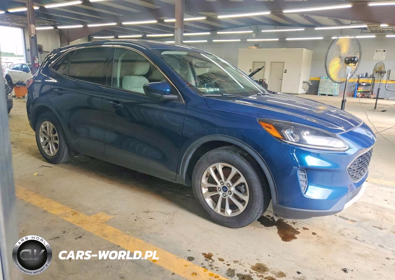 2020 Ford Escape Se VIN:1FMCU0G65LUA93456 - 4