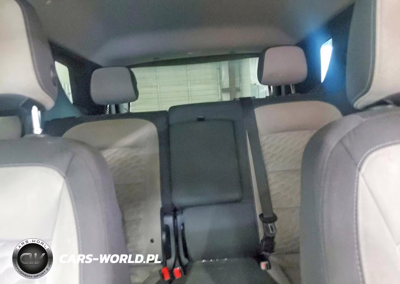 2018 Chevrolet Equinox Ls VIN:2GNAXREV6J6216041 - 10