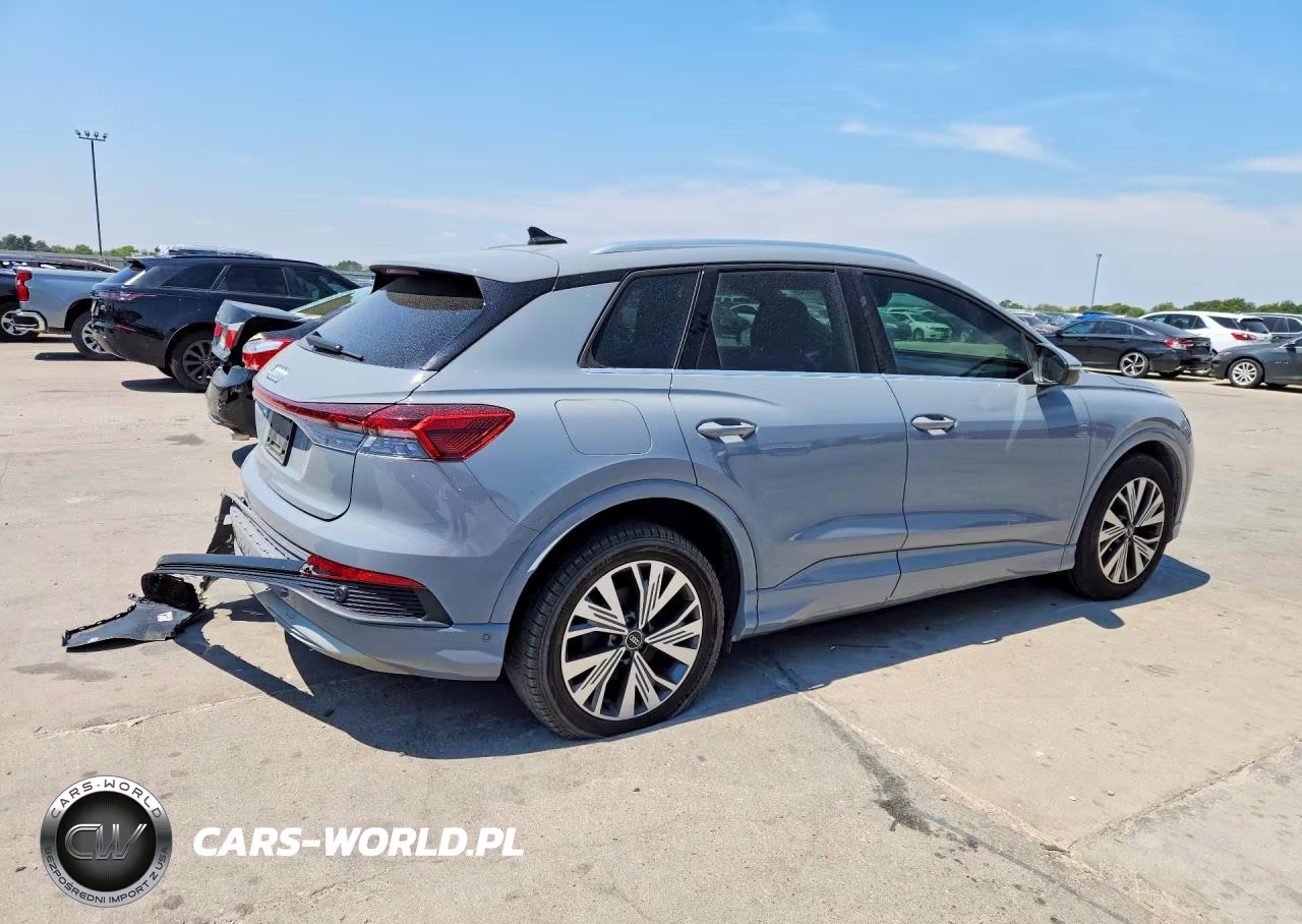 2023 Audi Q4 E-Tron Premium Plus VIN:WA1BCBFZ0PP078551 - 3